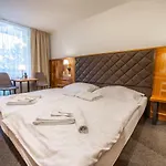 Hotel Cingov Slovensky Raj 3*