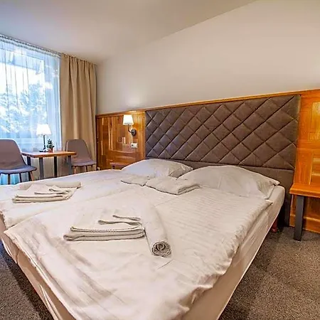 Cingov Slovensky Raj Hotel 3*