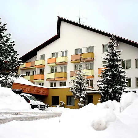 ホテル Cingov Slovensky Raj Spišská Nová Ves